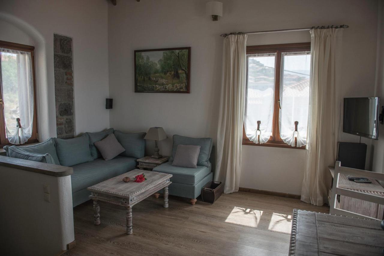 Grand View Rhea Villa Mithymna Exteriör bild